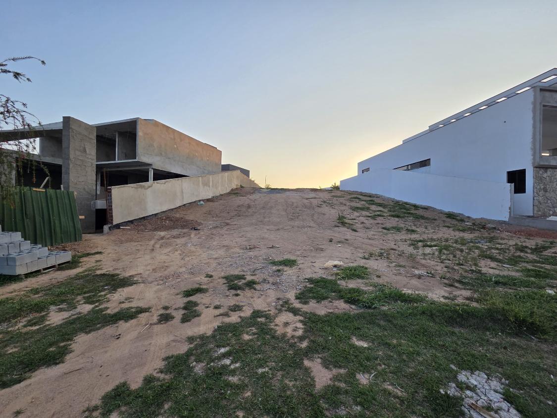 Terreno, 561 m² - Foto 2