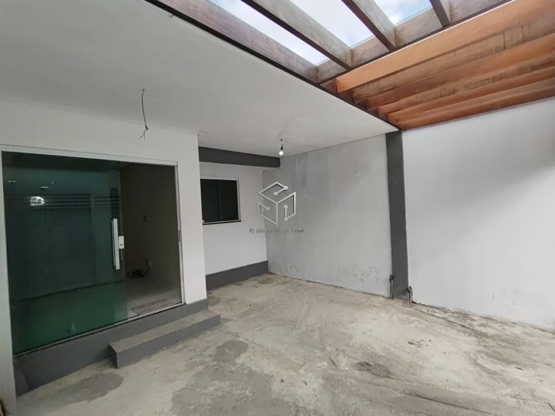 Casa, 2 quartos, 60 m² - Foto 1