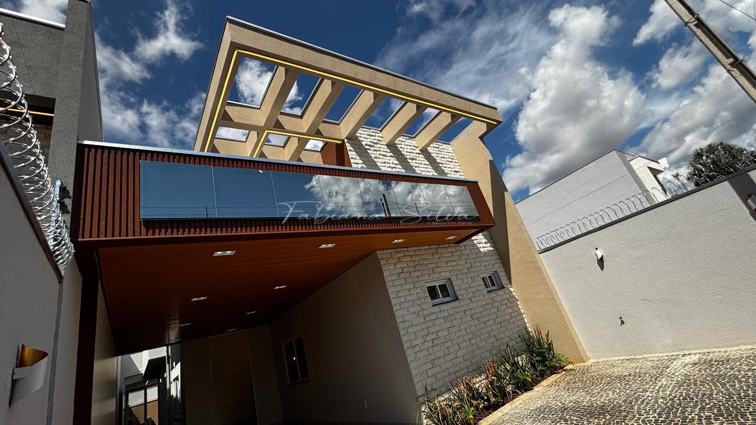 Casa, 3 quartos, 160 m² - Foto 1