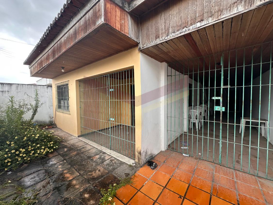 Casa, 3 quartos, 270 m² - Foto 2