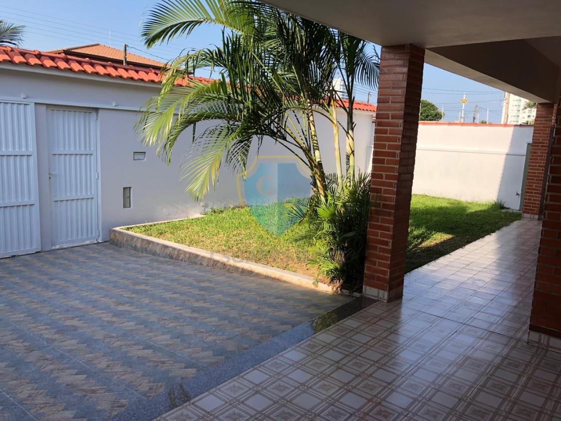 Casa, 3 quartos, 272 m² - Foto 3