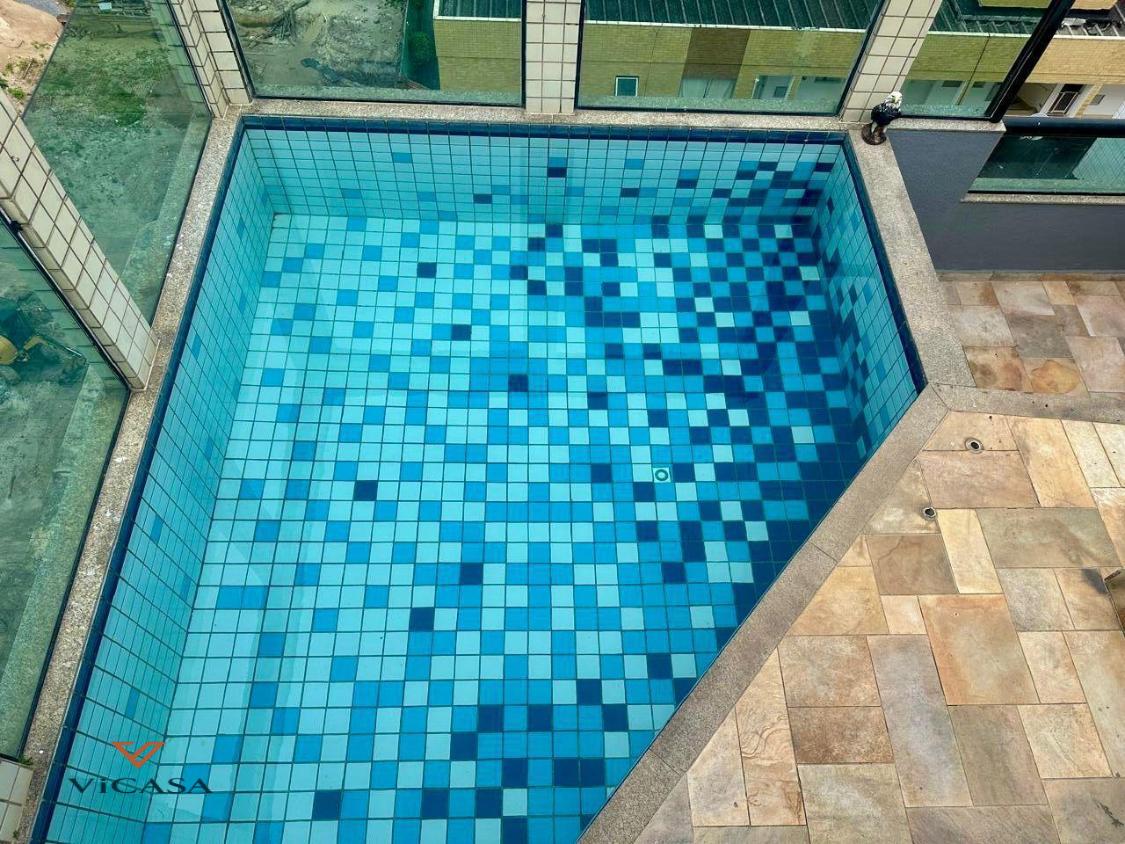 Cobertura, 4 quartos, 245 m² - Foto 1