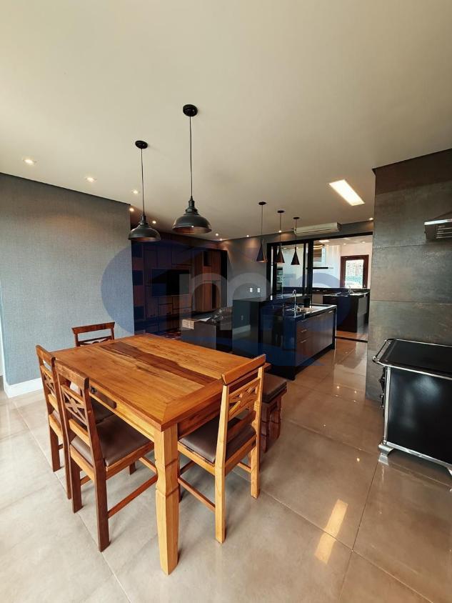 Casa, 3 quartos, 284 m² - Foto 9