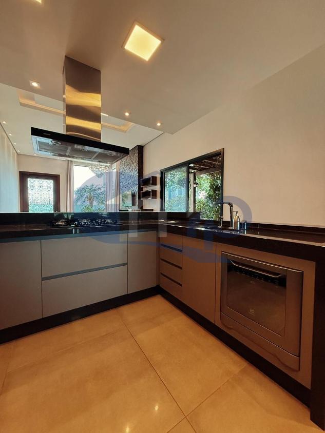 Casa, 3 quartos, 284 m² - Foto 17