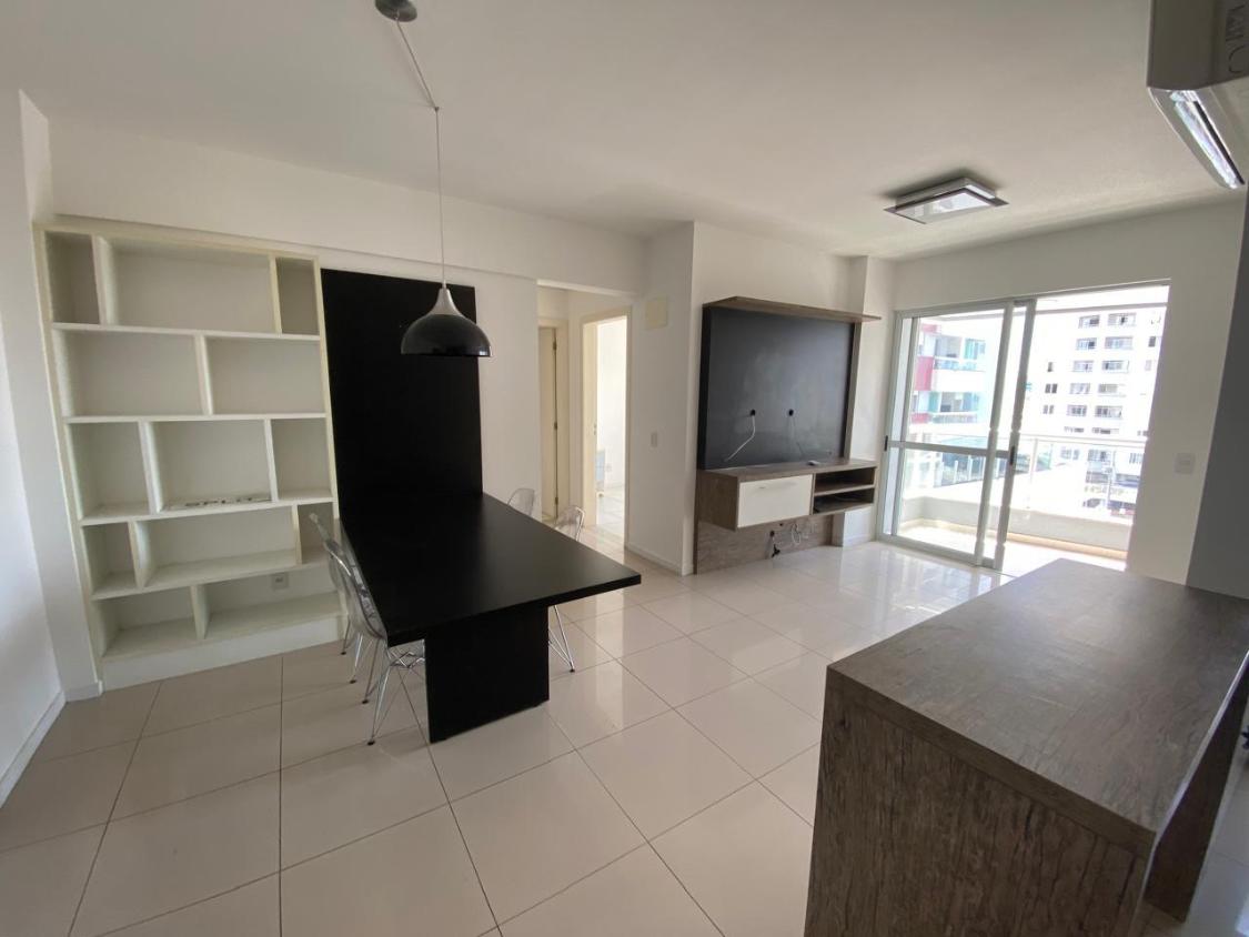 Apartamento, 2 quartos, 69 m² - Foto 2