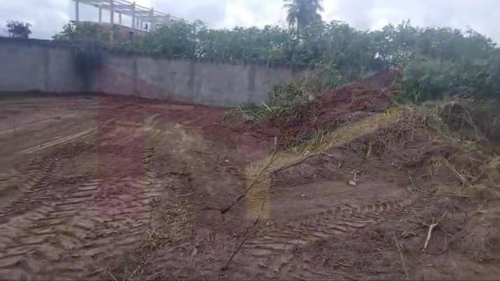 Loteamento e Condomínio, 750 m² - Foto 3