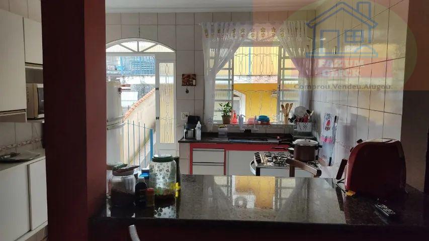 Casa, 6 quartos, 305 m² - Foto 4