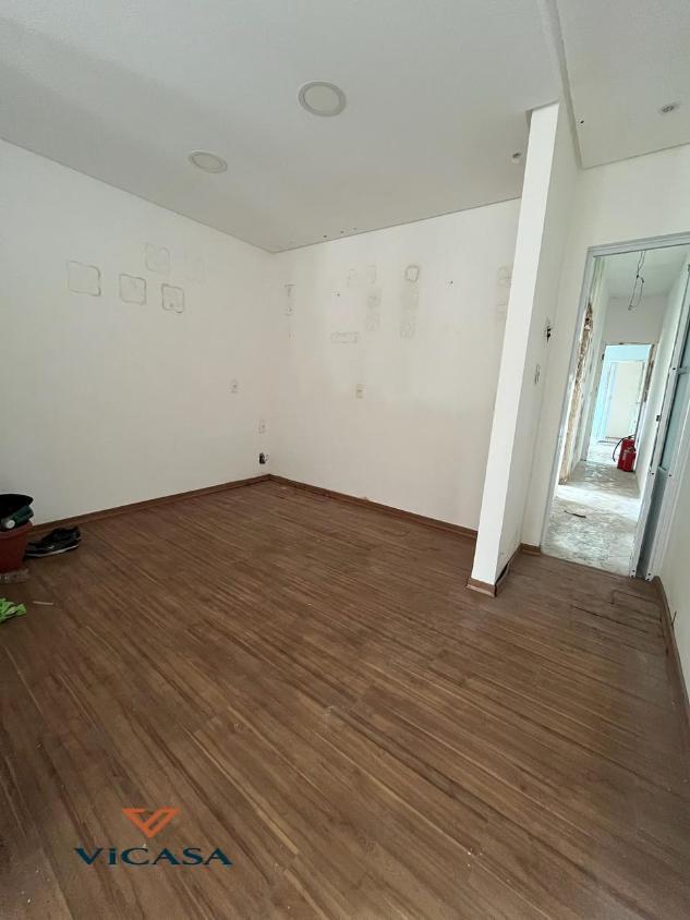 Sobrado, 2 quartos, 319 m² - Foto 13