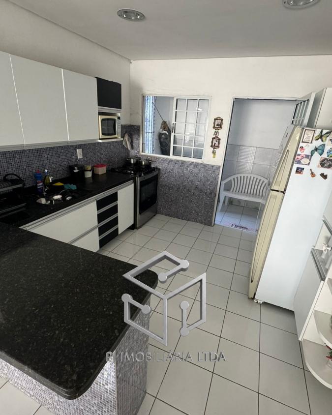 Casa, 4 quartos, 300 m² - Foto 3