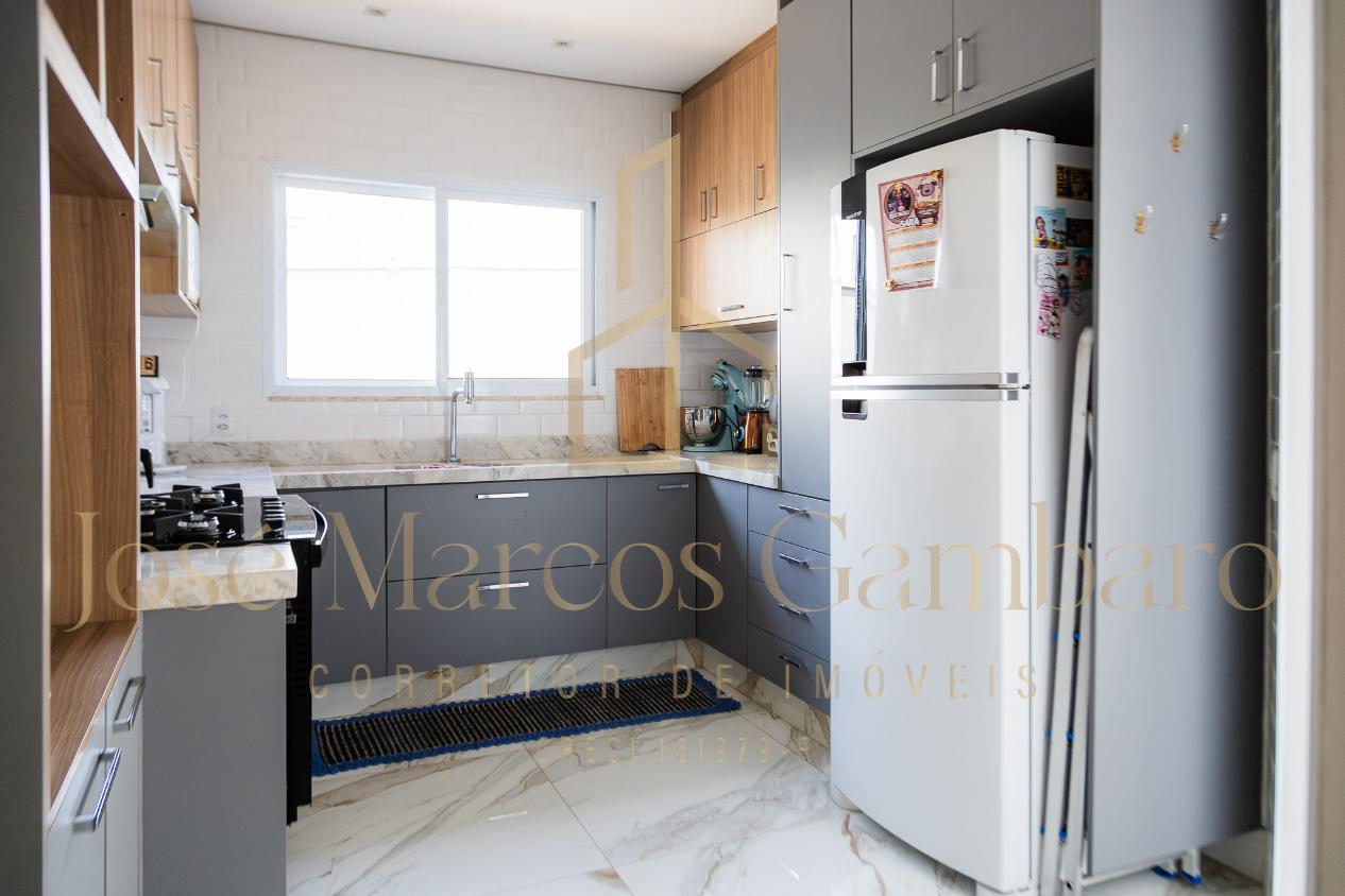 Casa, 3 quartos, 207 m² - Foto 10