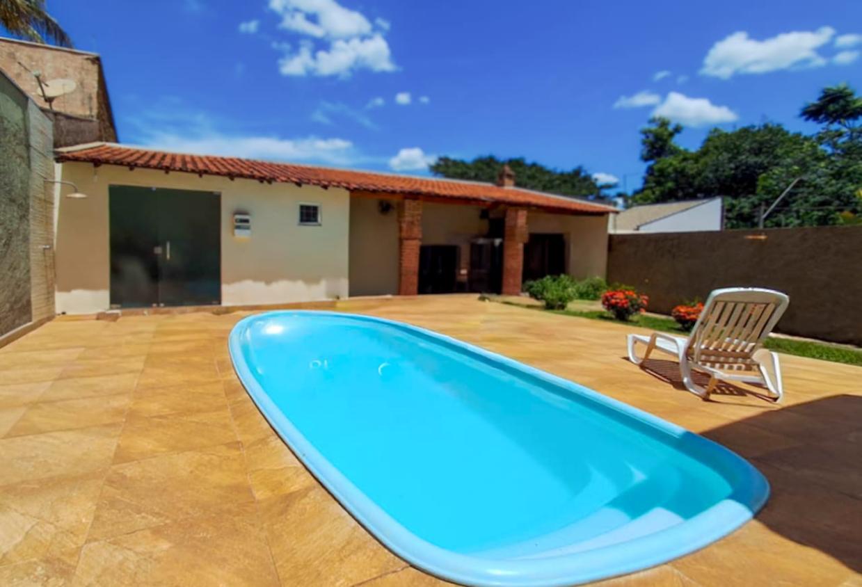 Casa, 3 quartos, 230 m² - Foto 1