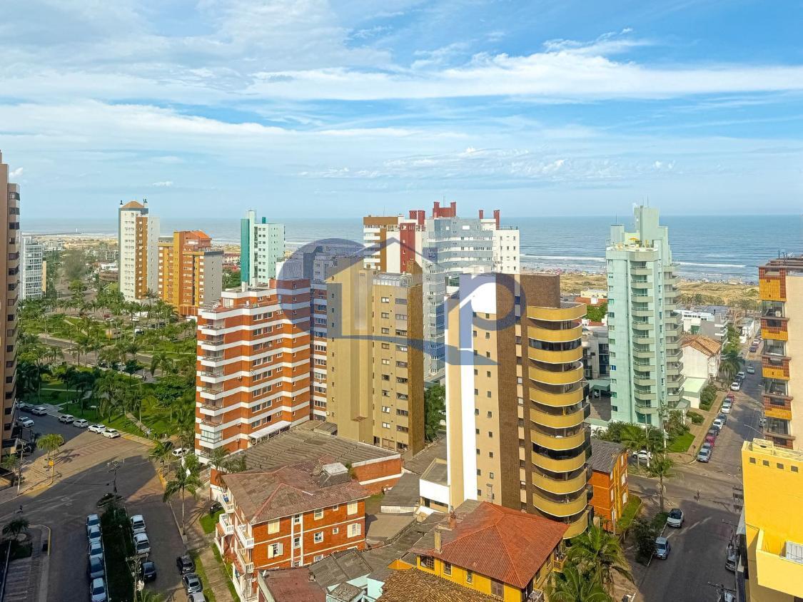 Apartamento, 3 quartos, 258 m² - Foto 2