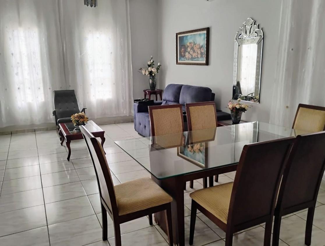 Casa, 3 quartos, 230 m² - Foto 4