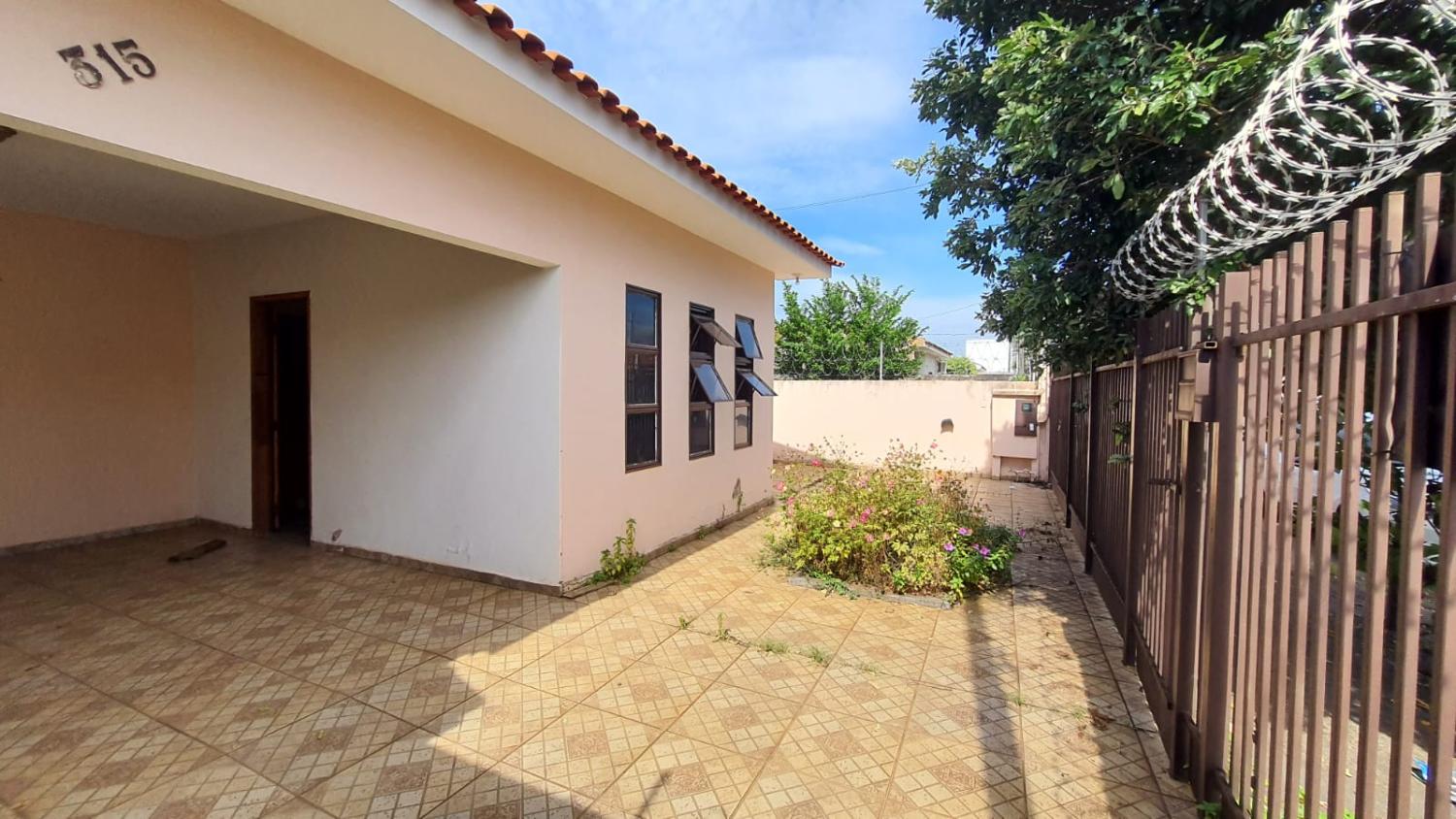 Casa, 3 quartos, 135 m² - Foto 2