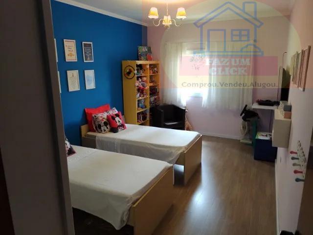 Casa, 4 quartos, 250 m² - Foto 18