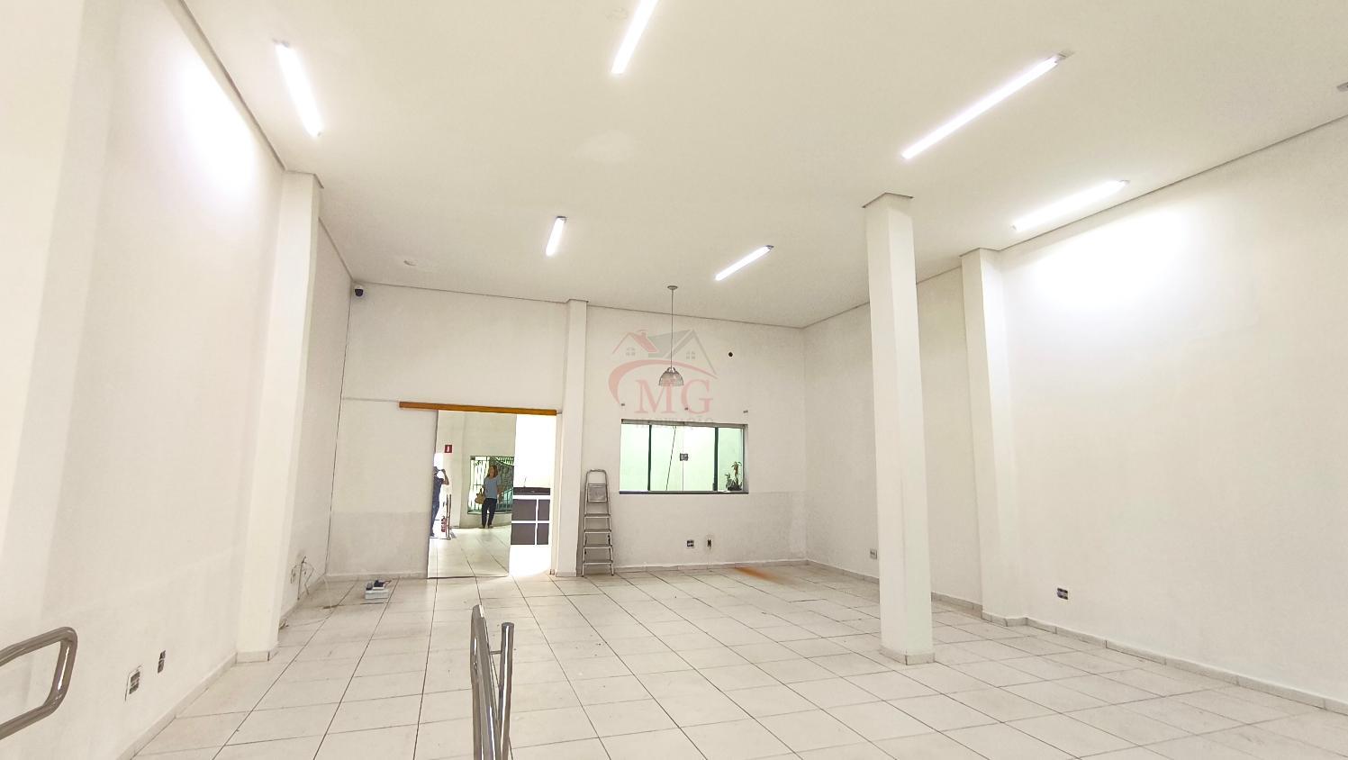 Locação Salao Comercial Boa Vista 100m² - 02 Banheiros - Lavanderia Area de luz