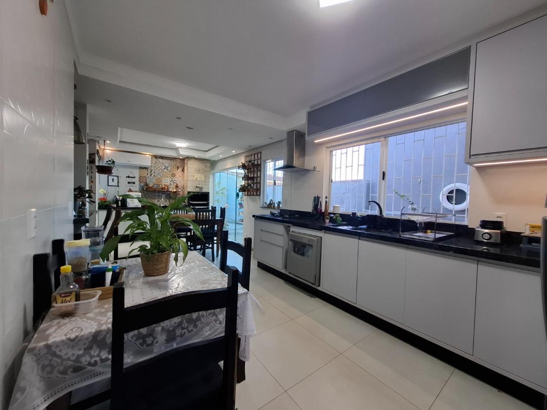 Casa, 3 quartos, 120 m² - Foto 9