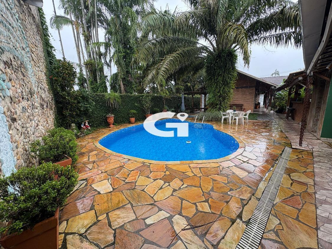Casa, 4 quartos, 250 m² - Foto 3