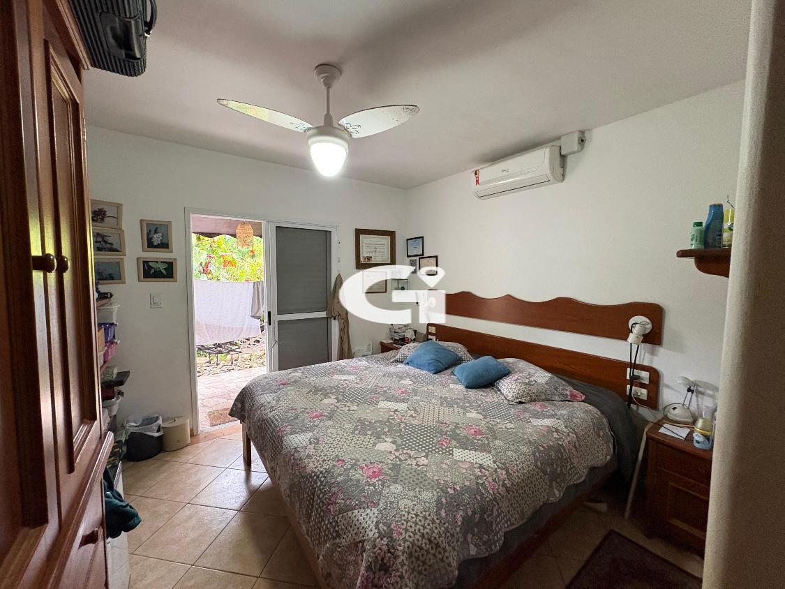 Casa, 4 quartos, 250 m² - Foto 15