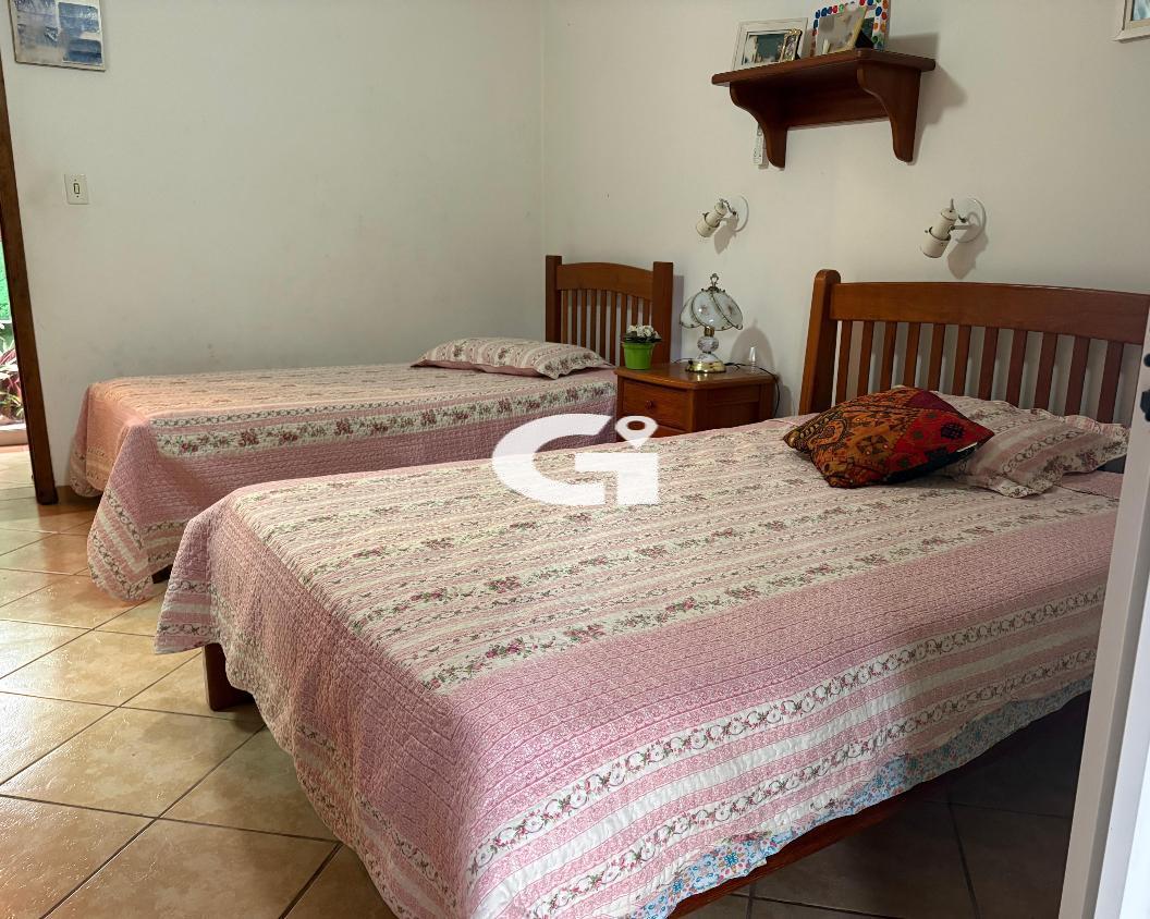 Casa, 4 quartos, 250 m² - Foto 17
