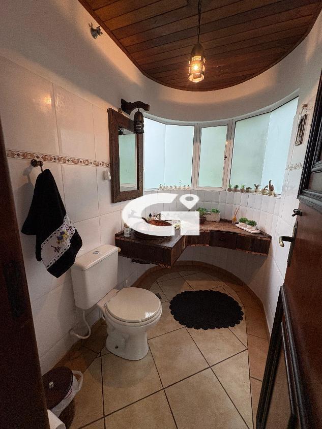 Casa, 4 quartos, 250 m² - Foto 27