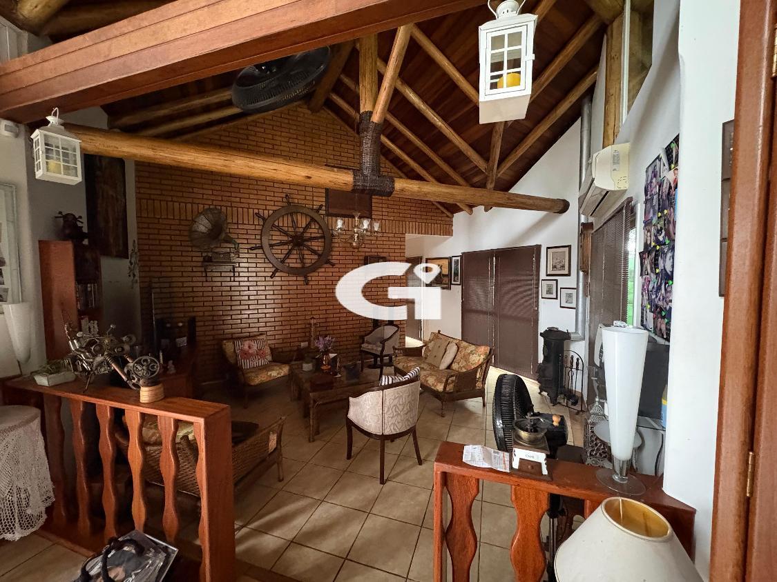 Casa, 4 quartos, 250 m² - Foto 11