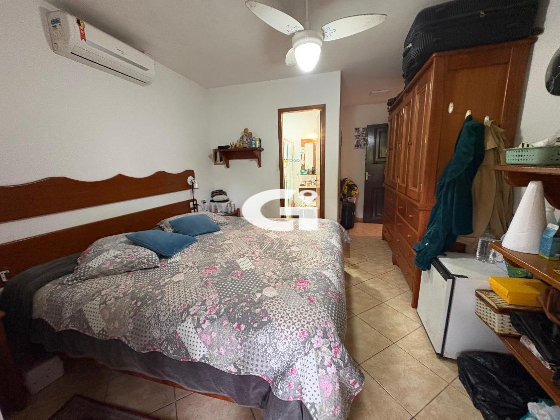 Casa, 4 quartos, 250 m² - Foto 16