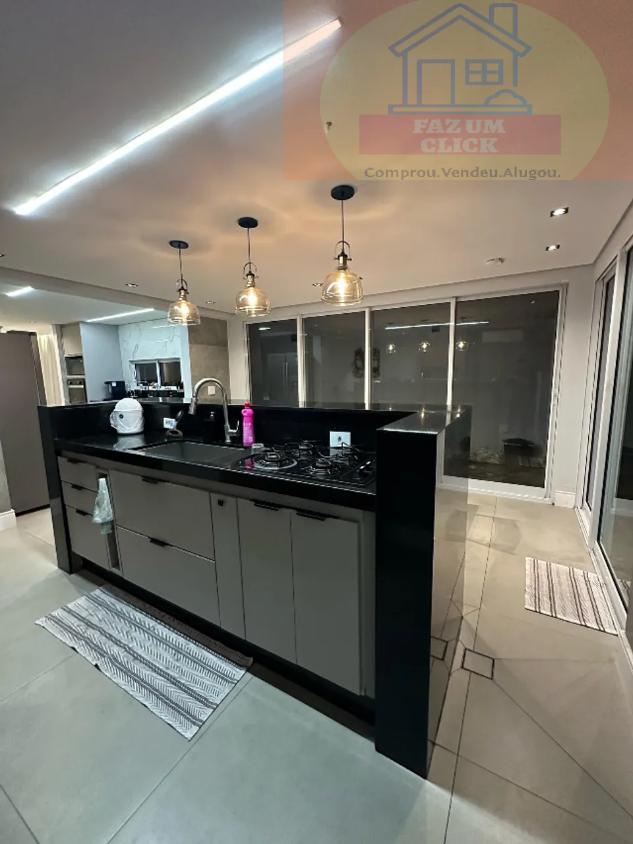 Casa, 3 quartos, 245 m² - Foto 6