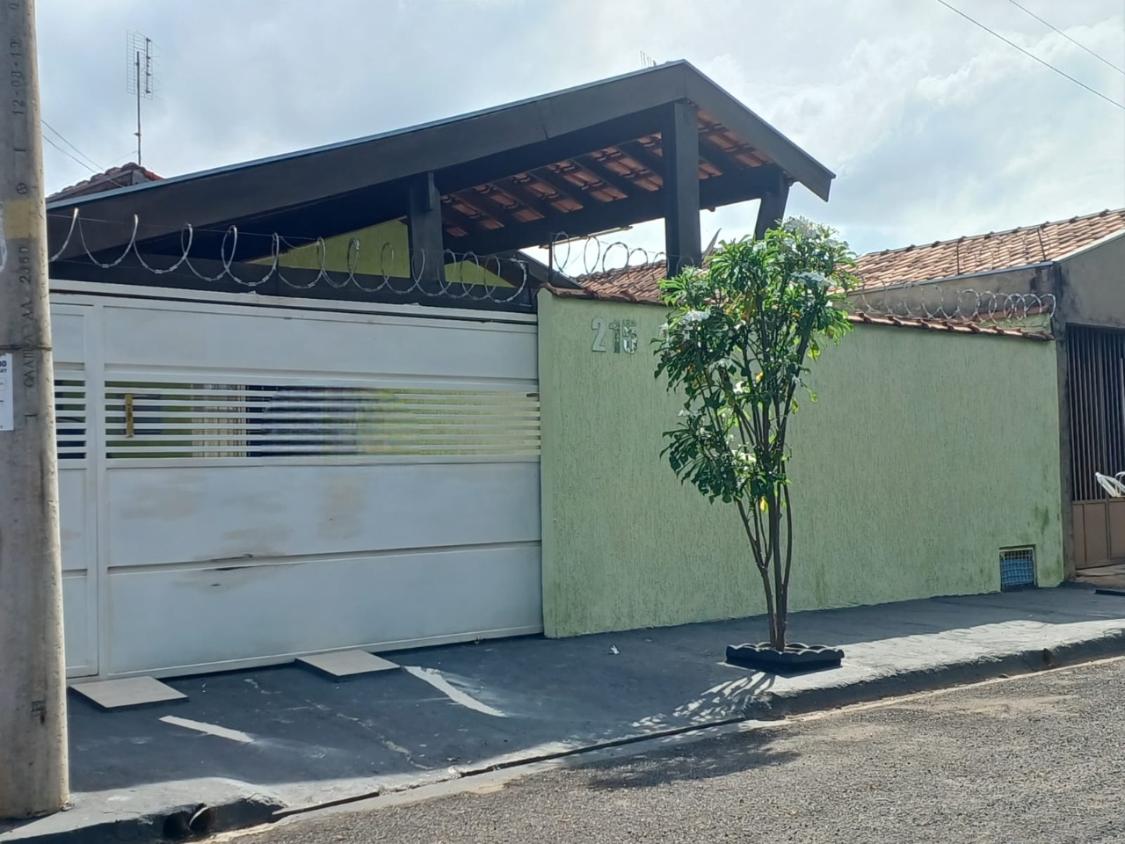 Casa, 3 quartos - Foto 1