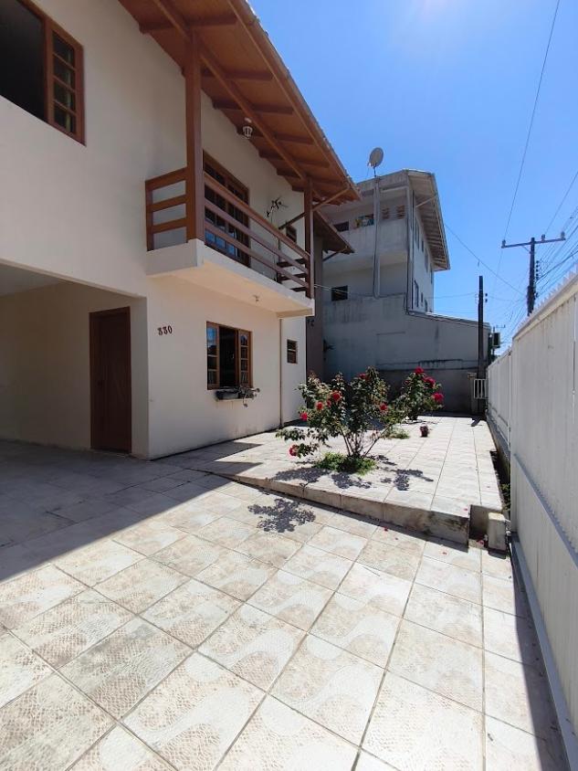 Casa, 4 quartos, 205 m² - Foto 3