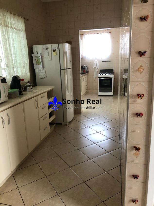 Casa, 3 quartos, 200 m² - Foto 17