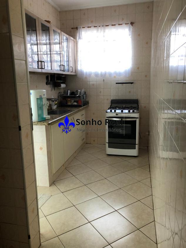 Casa, 3 quartos, 200 m² - Foto 16