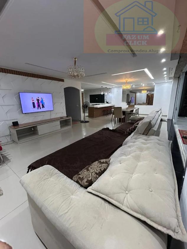 Casa, 4 quartos, 450 m² - Foto 1
