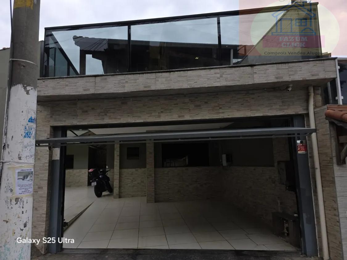 Sobrado, 3 quartos, 220 m² - Foto 2