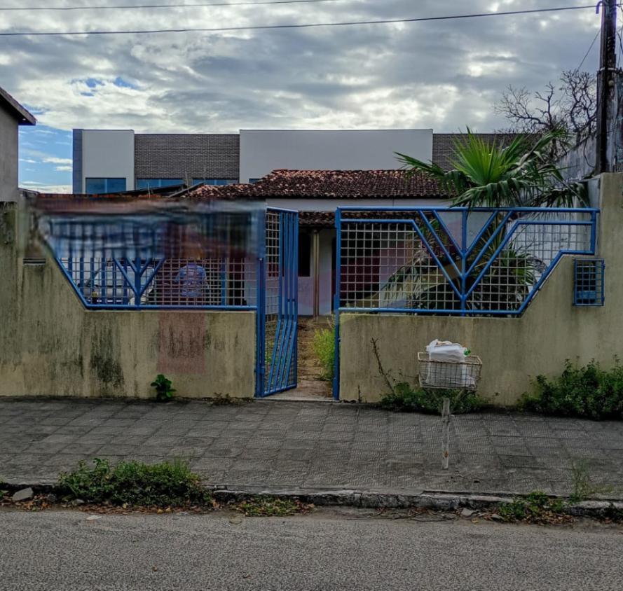 Casa, 3 quartos, 217 m² - Foto 1