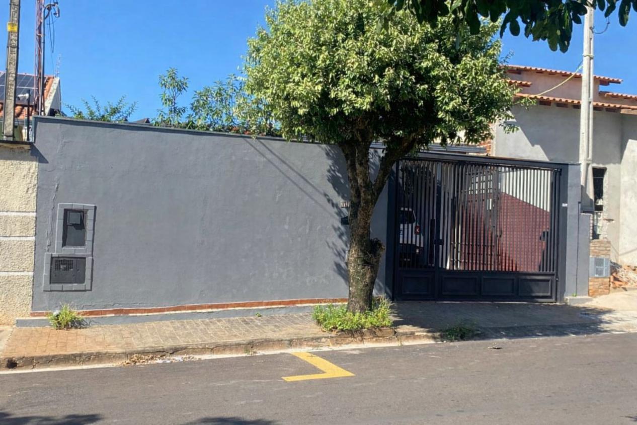 Casa, 3 quartos, 217 m² - Foto 1