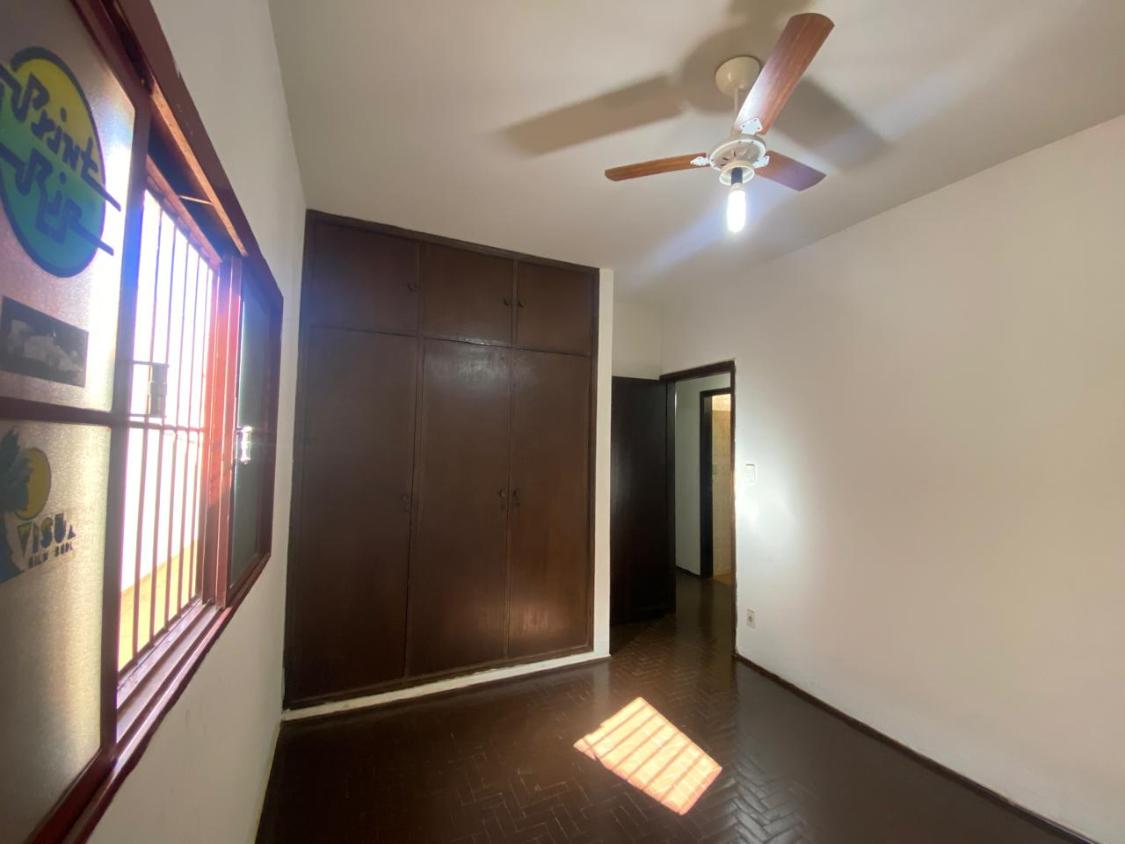 Casa, 3 quartos, 217 m² - Foto 9