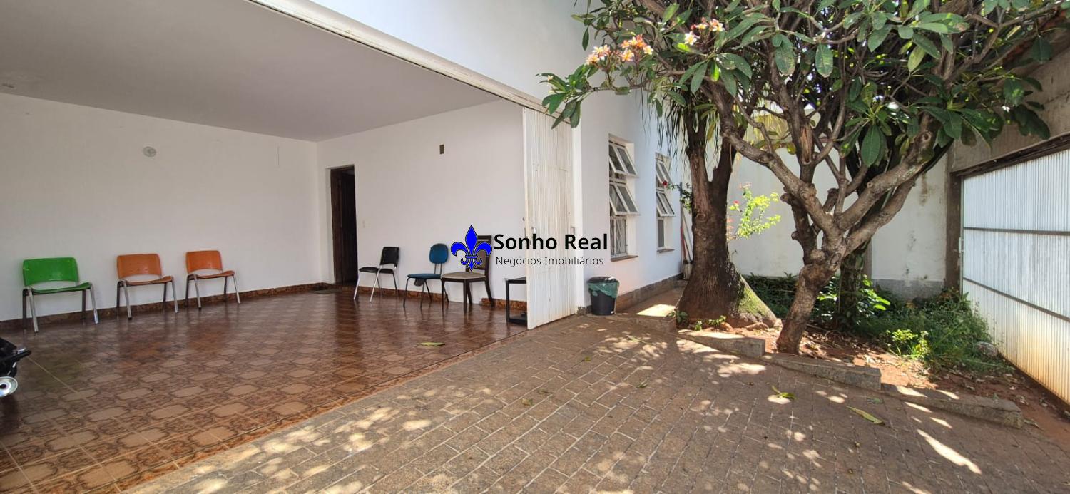 Casa, 5 quartos, 200 m² - Foto 1