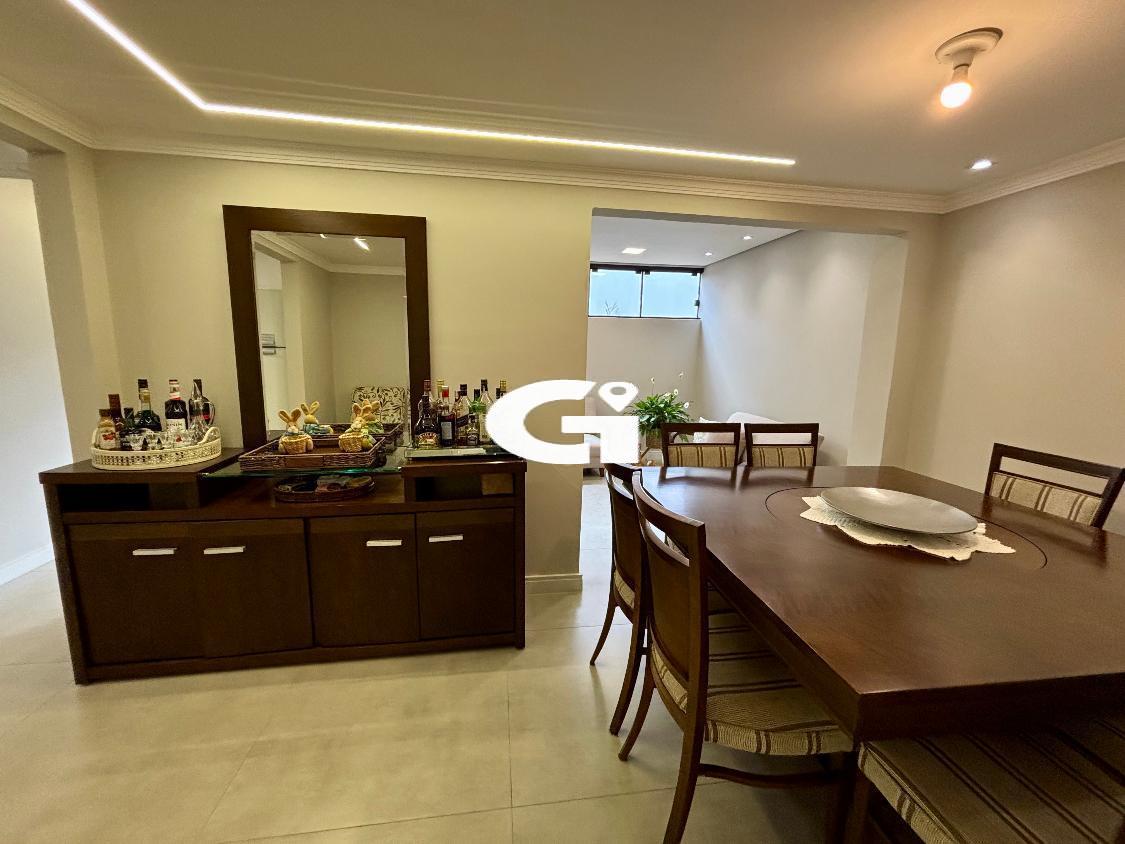 Sobrado, 3 quartos, 240 m² - Foto 8