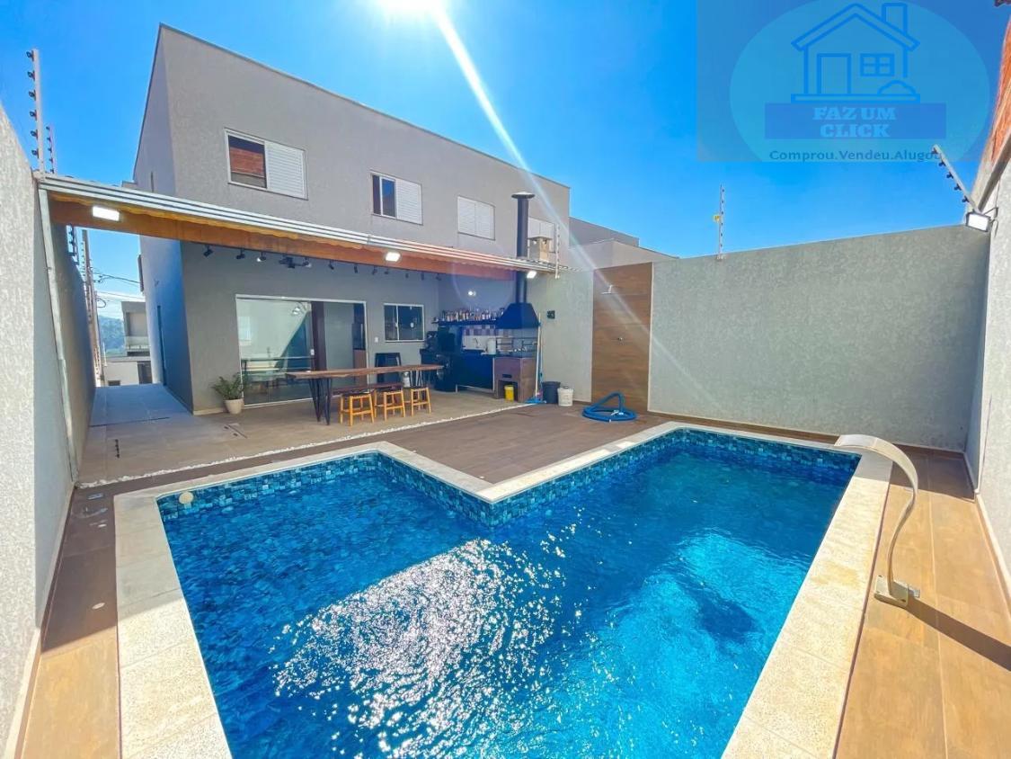 Casa, 3 quartos, 175 m² - Foto 1