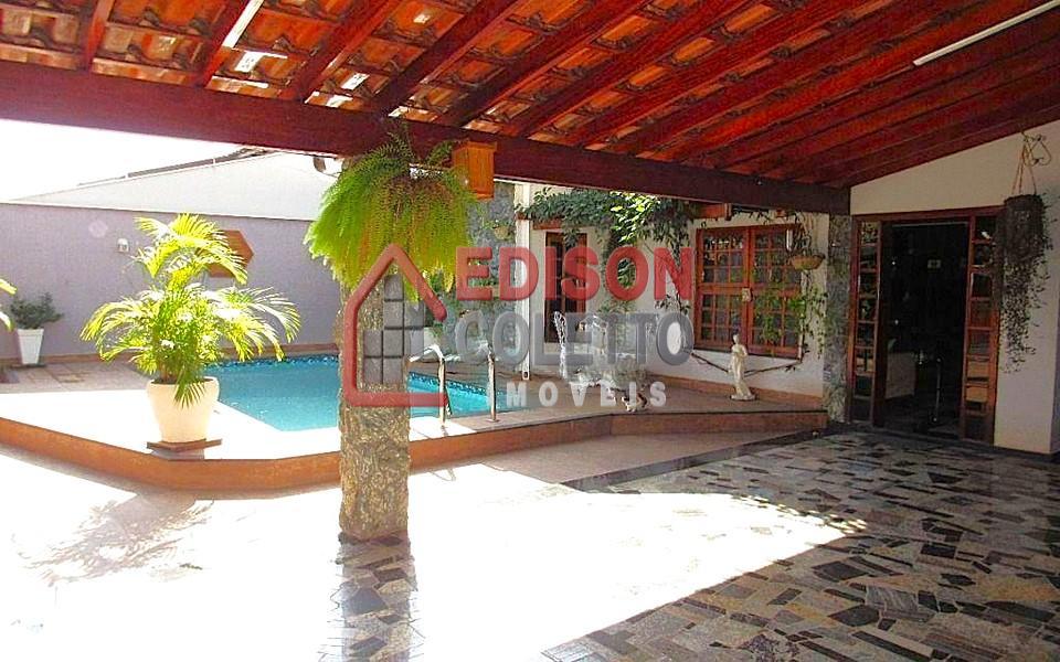 Casa, 3 quartos, 245 m² - Foto 6