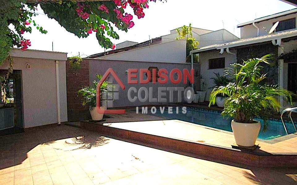 Casa, 3 quartos, 245 m² - Foto 5