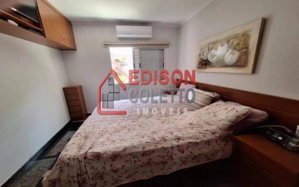 Casa, 3 quartos, 245 m² - Foto 25