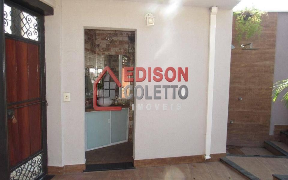 Casa, 3 quartos, 245 m² - Foto 15