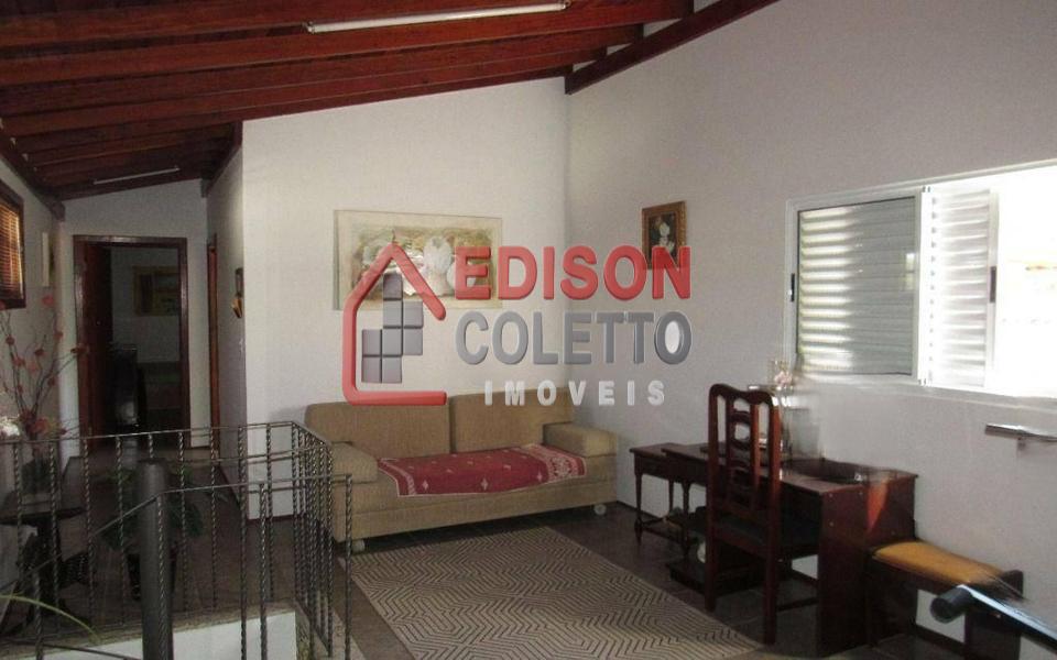Casa, 3 quartos, 245 m² - Foto 32