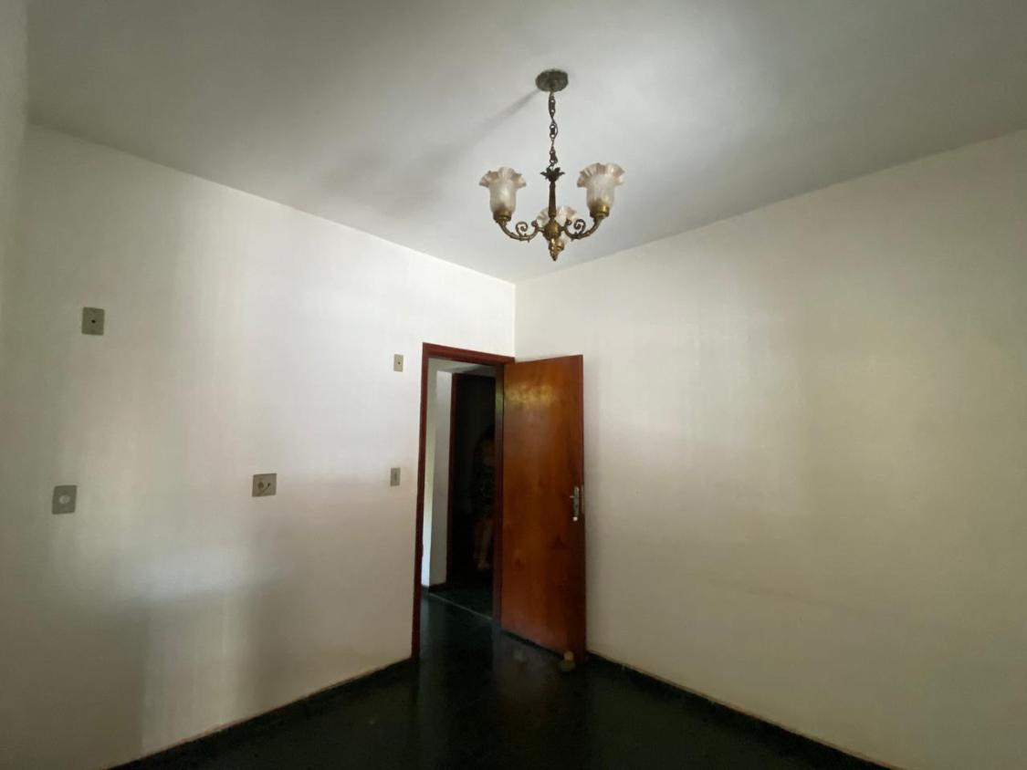 Casa, 3 quartos, 209 m² - Foto 4