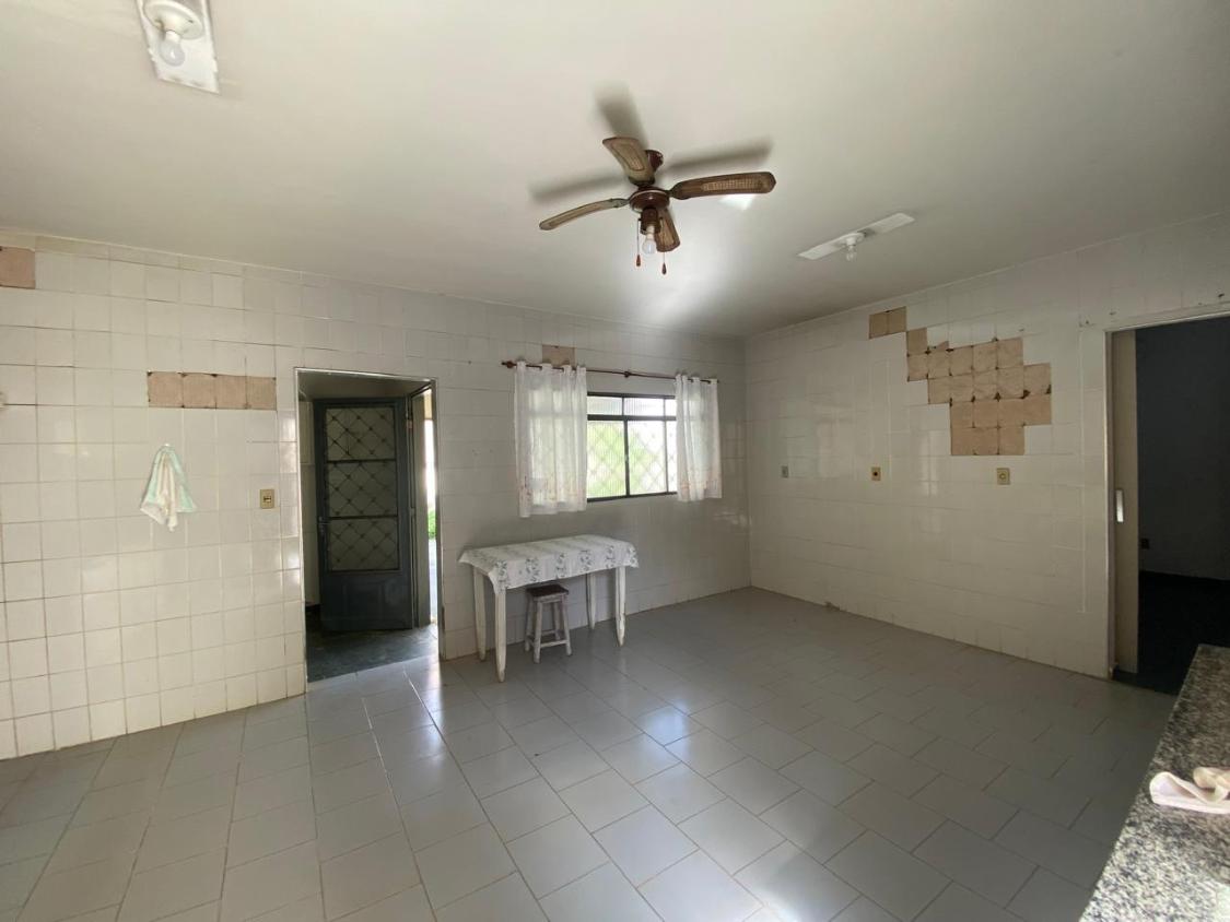 Casa, 3 quartos, 209 m² - Foto 15