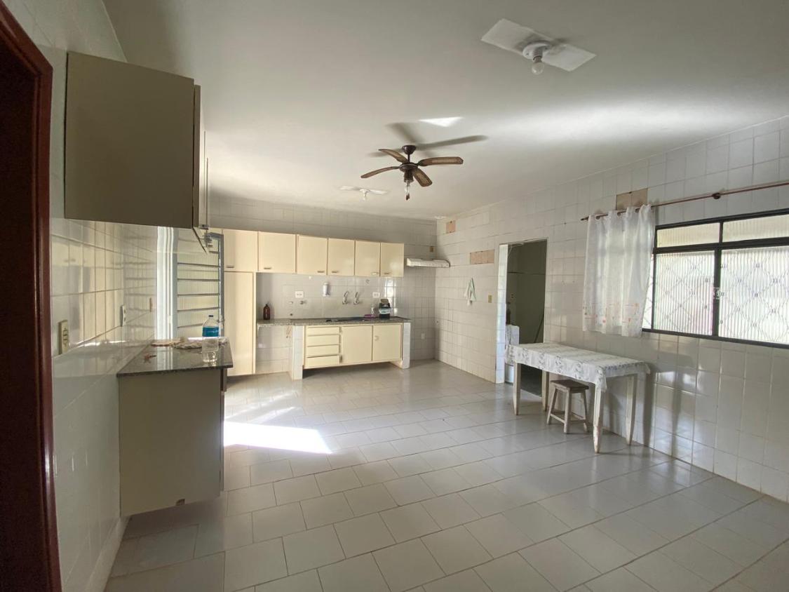 Casa, 3 quartos, 209 m² - Foto 19