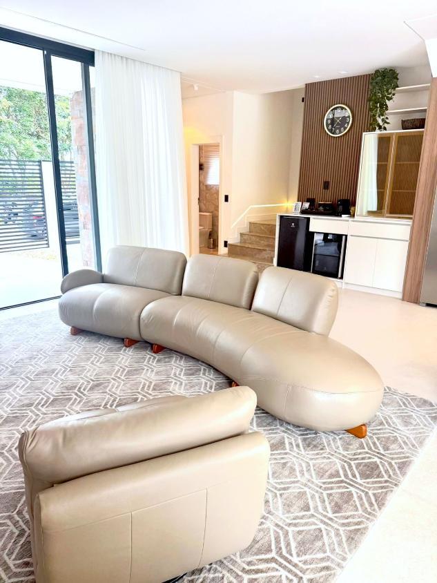 Casa, 4 quartos, 308 m² - Foto 2