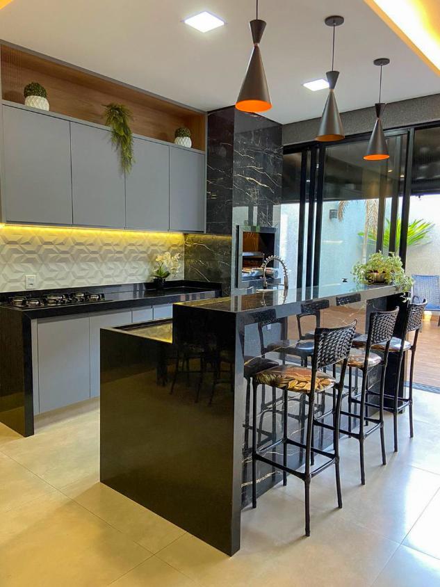 Casa, 3 quartos, 168 m² - Foto 2